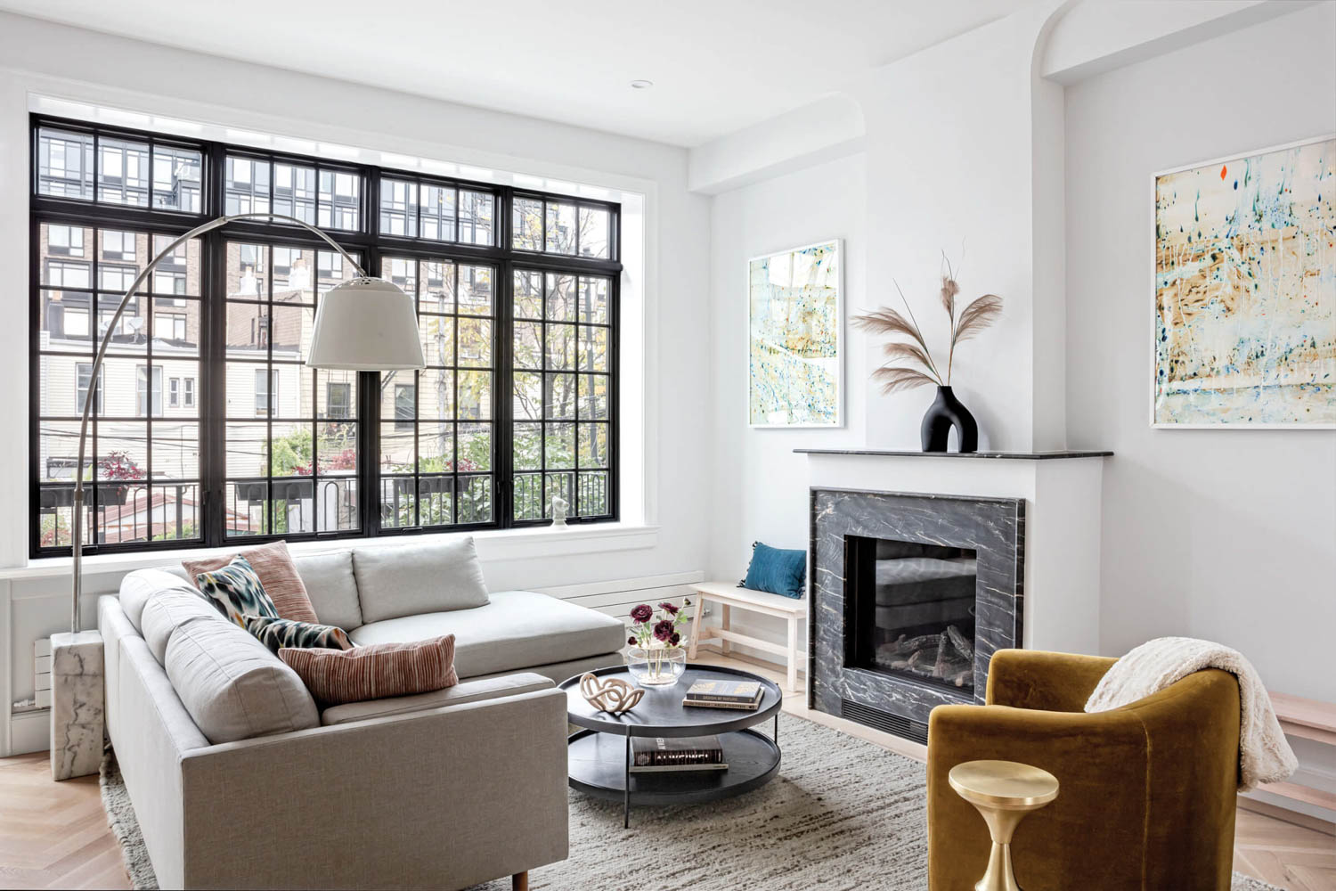 open-plan parlor with off-the-shelf cocktail table and lots of seating